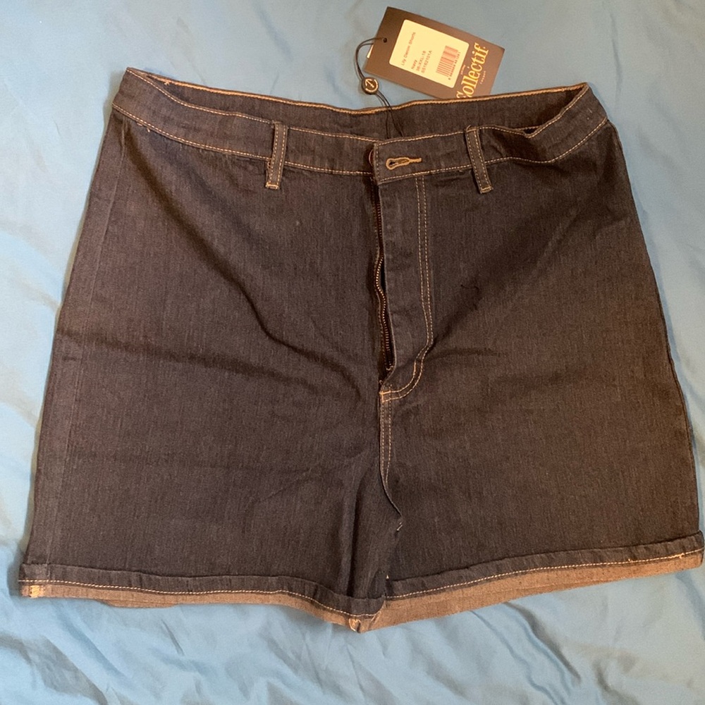 Collectif Lily Denim Shorts UK 18/ US 14 BNWT